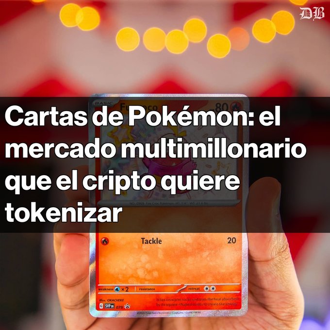 A hand holding a Pokémon trading card featuring the attack 'Tackle', overlaid with Spanish text reading 'Cartas de Pokémon: el mercado multimillinario que el cripto quiere tokenizar' and a 'DB' logo in the top right corner.