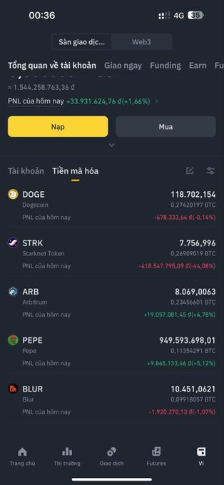 A screenshot of a Vietnamese cryptocurrency trading app showing a portfolio balance of approximately 1,544,258,763 VND, with holdings in DOGE, STRK, ARB, PEPE, and BLUR tokens.