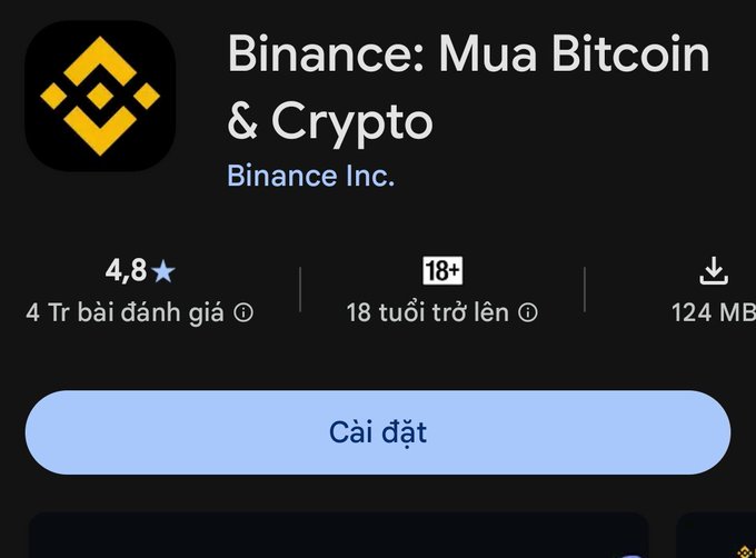 The App Store listing for 'Binance: Mua Bitcoin & Crypto' by Binance Inc., showing a 4.8 star rating from 4 trillion reviews, 18+ age rating, 124 MB size, and a 'Cài đặt' (Install) button in Vietnamese.