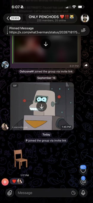 A Telegram group chat titled "ONLY PENCHODS" with 225 members and 26 online shows a pinned message link and a GIF of a surprised robot (Gir from Invader Zim), with recent activity including new members joining via invite links. The screenshot captures the chaotic result of someone accidentally clicking an unfamiliar group invite link, now stuck in a random Telegram group.