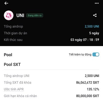 A screenshot of a cryptocurrency staking pool for UNI tokens displays a total airdrop of 2,500 UNI, with 86,062,472 SXT locked and an estimated APR of 135.12%, relating to the post's discussion of Space and Time (SXT) as a data infrastructure project.