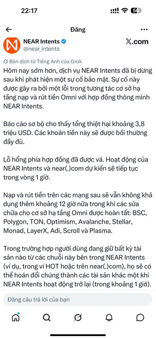A Vietnamese-language X (Twitter) post from NEAR Intents (@near_intents) announcing that the service has been paused due to a smart contract vulnerability causing about $3.8M in losses.