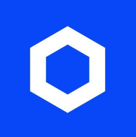 The image shows the Chainlink logo—a blue square with a white hexagon—paired with a post celebrating that over $340 billion in real-world assets are already onchain, highlighting Chainlink's role in bringing traditional finance onto decentralized infrastructure.