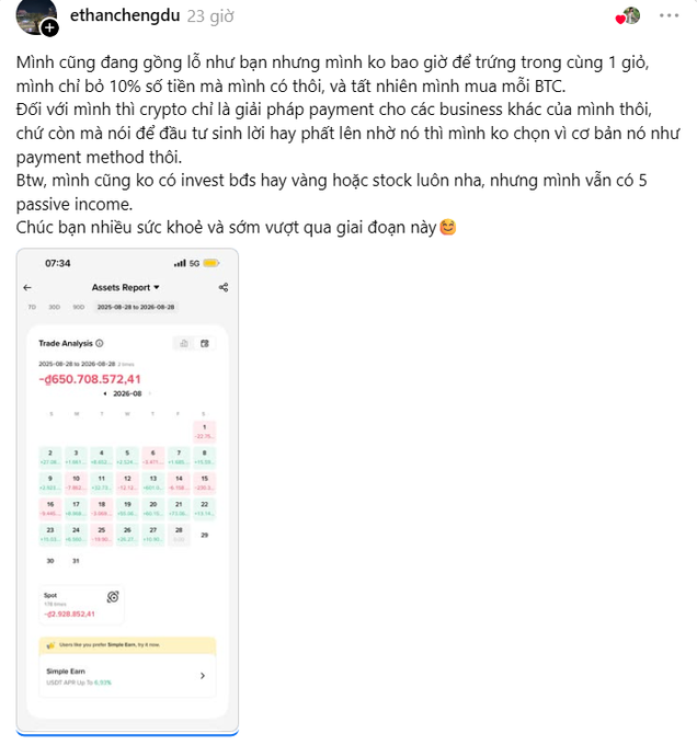 Vietnamese social media post by ethanchengdu discussing crypto investments and trading losses, showing a Trade Analysis screenshot with a -650,708,572.41 VND loss for August 2026.