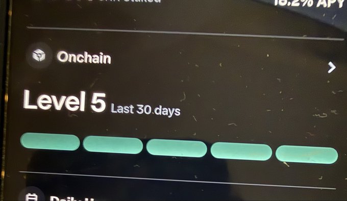 The image shows a cell phone screen displaying a progress bar with the text "Onchainin Level 5 @ 30 days". The progress bar indicates that the game has been playing for five days, and there are still three more days remaining before the completion of the level.