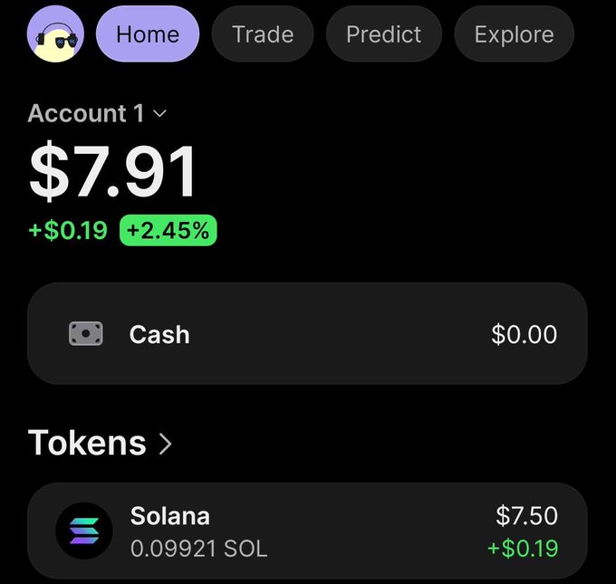 A cryptocurrency wallet app screenshot showing an account balance of $7.91 (+$0.19, +2.45%) with a Solana holding of 0.09921 SOL valued at $7.50.