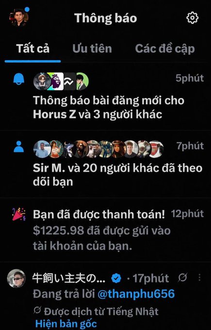 Screenshot of a Facebook notifications page in Vietnamese showing a payment alert that $1,225.98 has been deposited into the user's account by "thanphu656," alongside other notifications about new followers and post interactions, illustrating the PayPal/receiving payout mentioned in the post.
