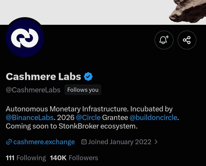 The image shows the Twitter profile of Cashmere Labs, highlighting their incubation by @BinanceLabs and their upcoming launch on the StonkBroker ecosystem. This aligns with the post's announcement of the launch details and backer information.