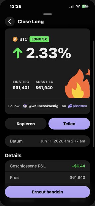 The image shows a phone screen with an app that displays cryptocurrency information, specifically BTC and altcoin values. The phone's status bar features several icons such as "close long" and "@phantom". Additionally, there are multiple text elements on the screen, including some German words related to cryptocurrency or financial reporting, as well as a thumbs-up symbol. The image contains the following details: 
1. The phone has an open app displaying BTC and altcoin values.
2. The screen is black in color with various icons and information displayed.
3. A post on Twitter has been shared at the bottom of the screen, which is likely related to the cryptocurrency information being displayed on the app.