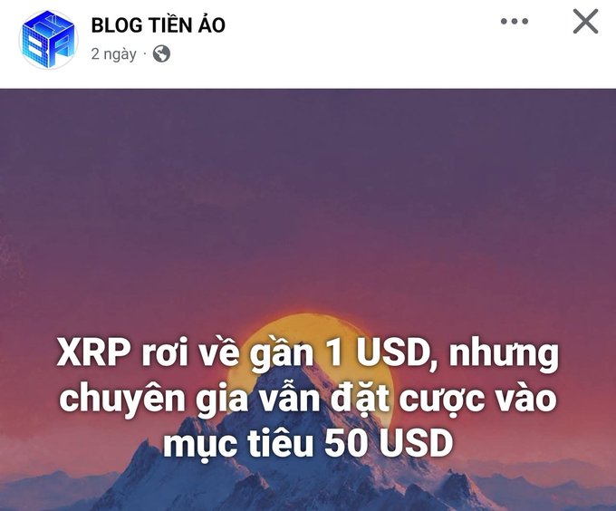 A social media post from 'BLOG TIỀN ẢO' with text in Vietnamese reading 'XRP rơi về gần 1 USD, nhưng chuyên gia vẫn đặt cược vào mục tiêu 50 USD' over a sunset mountain background.