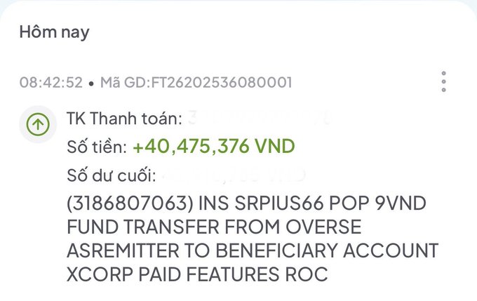 A Vietnamese banking notification shows an incoming payment of +40,475,376 VND from 'INS SRPIUS66 POP 9VND FUND TRANSFER FROM OVERSEAS' via XCORP PAID FEATURES ROC.