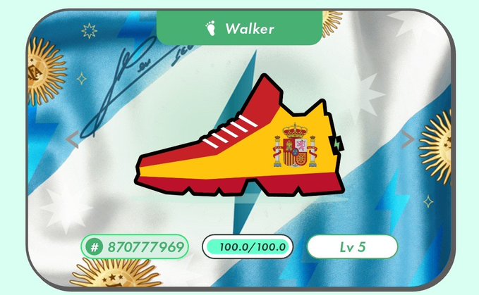A digital collectible card labeled 'Walker' featuring a yellow and red sneaker with the Spanish coat of arms, set against a background of the Argentine flag, with stats showing ID #870777969, 100.0/100.0, and Lv 5.