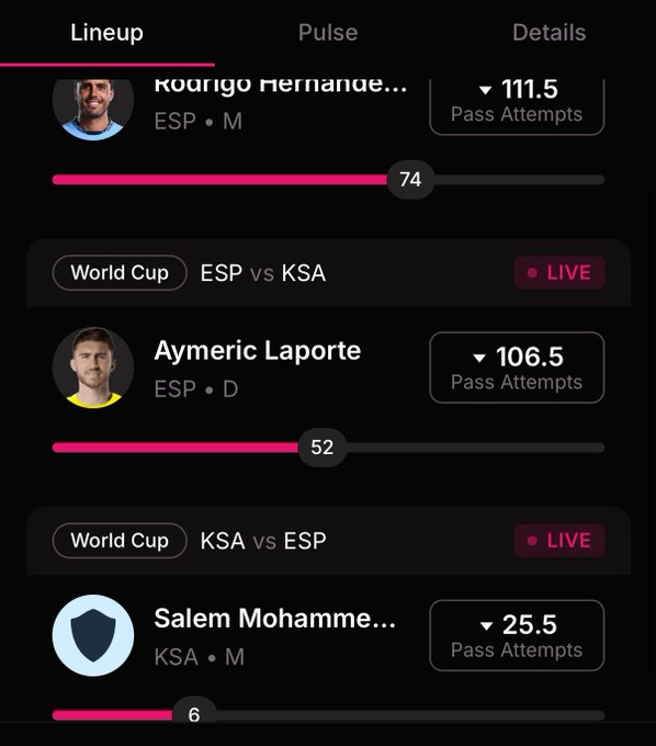The image shows a smartphone screen displaying a sports app with three different soccer players' names, including one named "Ayméric Laporte". The app also provides information about the players' performance, such as their positions and the number of passes they attempted.