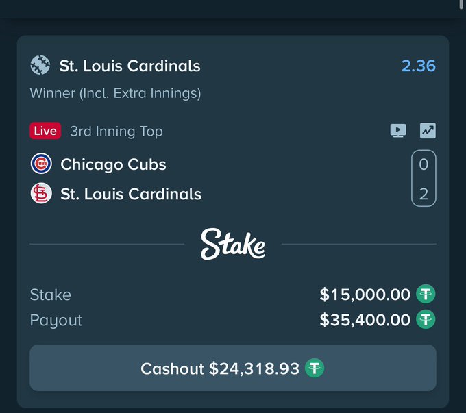 The image shows a Stake betting slip where $15,000 USDT has been wagered on the St. Louis Cardinals to win (including extra innings) at 2.36 odds against the Chicago Cubs, with a potential payout of $35,400 and an active cashout option of $24,318.93 available during the live 3rd inning top. This relates to the post as a promotion of a high-stakes MLB bet, highlighting the substantial payout potential of $1,000+ returns from a winning wager.