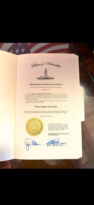 The image shows an open book with a document inside, which appears to be a bill or a law related to telecommunications. The text in the book suggests that this could be a law about connecting mobile networks to banks or telecoms infrastructure. This idea is gaining traction as more people are using mobile phones for banking and other financial services. The thesis presented in the image supports this notion, stating that mobile network operators already have access to vast amounts of data from their users' devices, which can be used to provide better services and improve customer satisfaction.