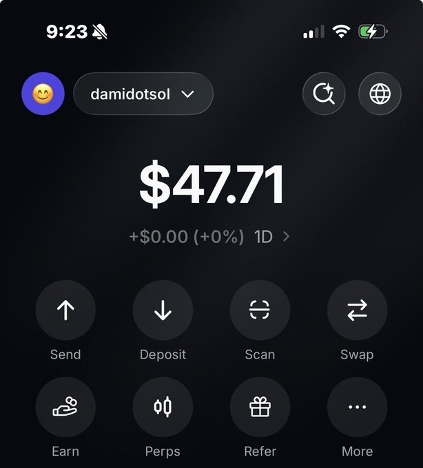 A mobile wallet screenshot displays the "damidotsol" account holding $47.71, with the account name matching the post's user ("damidot"), suggesting this is the Solana (SOL) wallet to which commenters should send their $25 in exchange for receiving $25 back as promised.