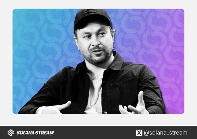 A man with a beard, wearing a black cap and jacket, gesturing while speaking at an event. The image has 'SOLANA STREAM' and '@solana_stream' branding with a purple and blue patterned background.
