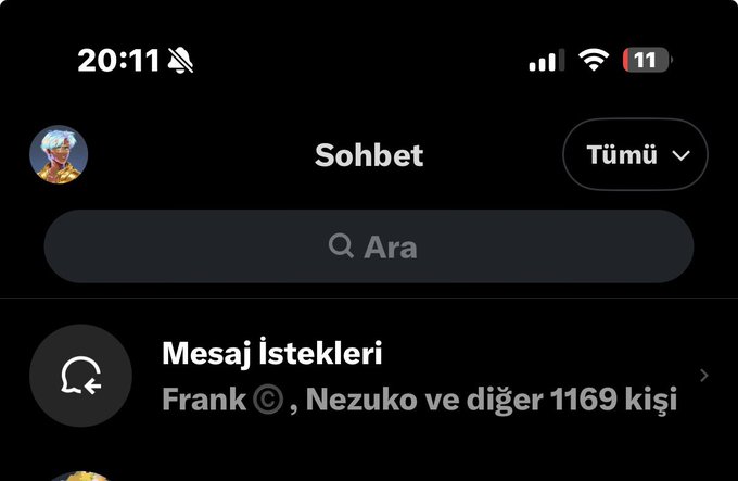 A screenshot of an Instagram message requests inbox showing "1,169 kişi" (1,169 people) with usernames like Frank and Nezuko, posted to celebrate over 1,100+ message requests received during a collaboration period. The post highlights the overwhelming response to @Kageuri_com's collaboration project, with only 3 days remaining.