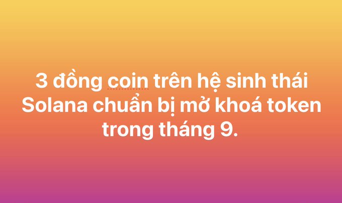 Text on an orange and pink gradient background in Vietnamese reading '3 đồng coin trên hệ sinh thái Solana chuẩn bị mở khoá token trong tháng 9.'