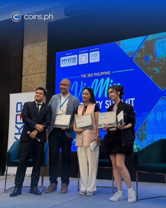 Four individuals stand on stage at the 3rd Philippine Vis-Mi[n]try Summit holding certificates, with a backdrop featuring Coins.ph, MYKAD, and event partner logos, in line with the post about Coins.ph and Tether exploring stablecoins and QRPh for tourism innovation.