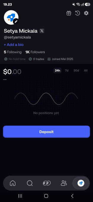 A screenshot of the FOMO app displays user Setya Mickala's profile (@setyamickala), showing $0.00 in holdings, 5 Following, 1K Followers, no trades, and an empty portfolio with the message "No positions yet." This visually represents the app's feature of tracking and sharing trading performance, aligning with the post promoting FOMO's social trading profile functionality.