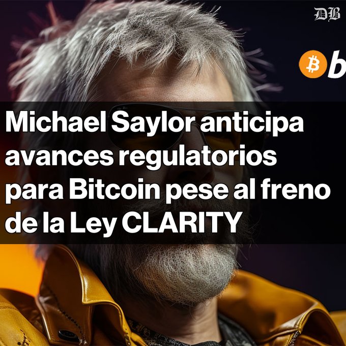 A thumbnail image shows a man with gray hair and sunglasses, with Spanish text stating 'Michael Saylor anticipa avances regulatorios para Bitcoin pese al freno de la Ley CLARITY', alongside a Bitcoin logo and a 'B' logo.