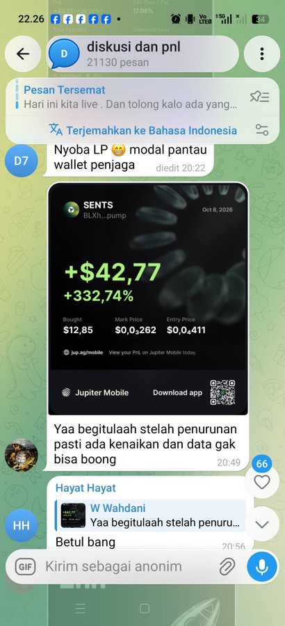 A Telegram chat screenshot showing a discussion in Indonesian about cryptocurrency profits, displaying a +332.74% gain on a token called SENTS.
