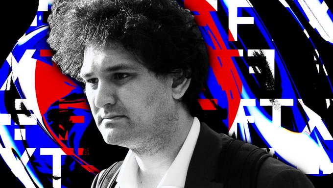 Sam Bankman-Fried appears in black and white against a backdrop of red, blue, and white "FTX" branding, illustrating the fifth creditor distribution round totaling $900 million as the defunct exchange nears $10 billion in repayments following its 2022 collapse.