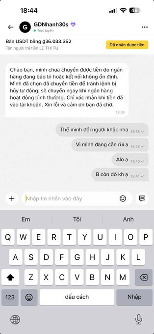 A Vietnamese-language Telegram chat screenshot shows a user messaging 'GDNhanh30s' about transferring 36,033.352 USDT on the TON network, receiving messages that the recipient cannot transfer funds to the bank.