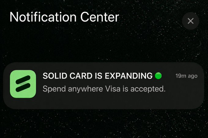 The image shows a notification screen for an app called "app.solid.xyz", which appears to be related to a credit card or payment system. The text on the screen indicates that the app has been accepted by Visa, suggesting that users can make purchases using this particular credit card.