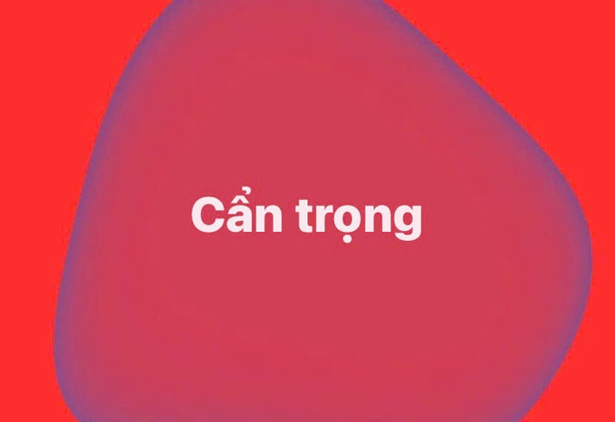 A simple graphic with a red background displaying the Vietnamese text 'Cẩn trọng' (Caution) in white.