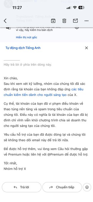 A screenshot of an email from X Support in Vietnamese notifying that the user's Premium account refund request was approved due to violations of the "tăng tầm" (engagement boosting) and spam policy, resulting in the account being suspended. The image illustrates the caption's claim about filing appeals during PayX payment periods, showing a successful appeal outcome via X's official support email.