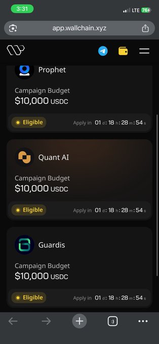 The image shows a phone screen displaying three different apps, each with its own description. The first app is called "App Watch Chan" and has a rating of 3.31 out of 5 stars. The second app is named "Campaign Budget", which also has a rating of 3.31 out of 5 stars. The third app is titled "Campaign Budgets" and has a rating of 4.5 out of 5 stars. These apps are related to the post about the campaign budget, as it suggests that they can be used for this purpose.
