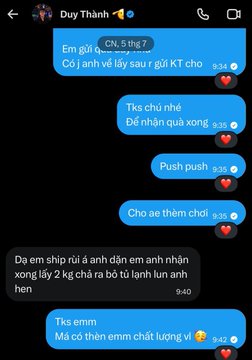 A Vietnamese Messenger chat with 'Duy Thành' containing messages about sending photos and gym progress, with text like 'CN, 5 thứ 7' and 'Tks chủ nhé'.