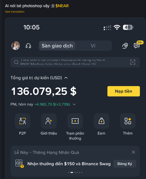 A Binance mobile app screenshot showing a portfolio balance of "136.079,25 $" with various feature icons like "P2P," "Giới thiệu," and "Earn," along with a caption mentioning "$NEAR" and photoshop.