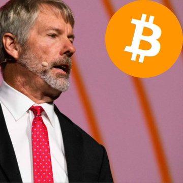 Michael Saylor, the founder of Strategy (formerly MicroStrategy), appears alongside a Bitcoin logo in the image, visually reinforcing the post's news that he and his company have officially endorsed the Clarity Act to establish a clearer regulatory framework for digital assets like Bitcoin.