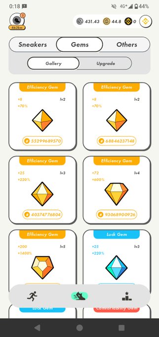 The image shows a phone screen displaying a list of items, including sneakers, gemstones, and other accessories. The screen also has a "Step" button that can be used for navigation or searching through the options displayed. The text on the screen reads "流動性低いから何とも言えませんが、原資回収終わっているから丸々含み益なのは非常にありがたい限りです これからもSTEPNシッカリ楽しまなきゃ #STEPN #B国". The image is related to the post because it features a list of items, which could be products or services offered by a company.