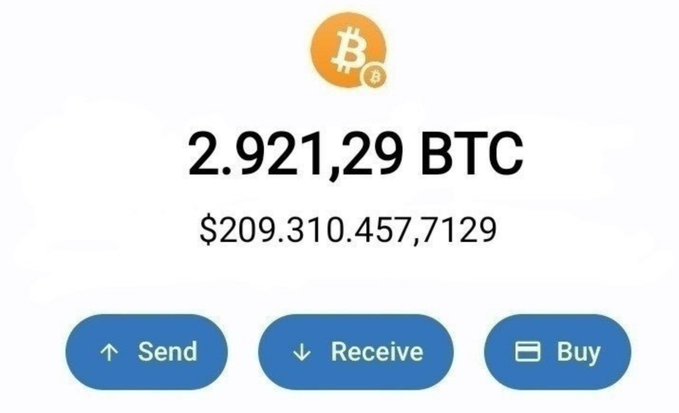 A cryptocurrency wallet interface displays a balance of 2.921,29 BTC, equivalent to $209.310.457,7129, with buttons for Send, Receive, and Buy.