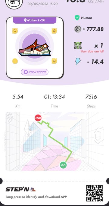 The image shows a step tracking app with a purple background, displaying information about steps taken by users. The app has a map of a city displayed at the bottom, which helps users visualize their progress during walks or runs. The app also provides details on the distance covered and calories burned for each step taken.