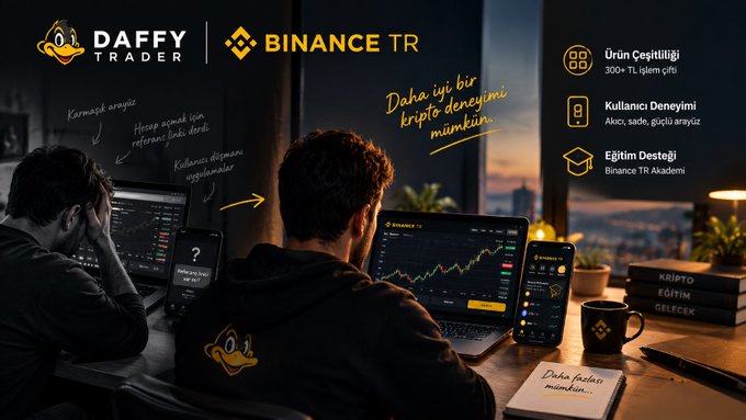 A promotional-style image shows two men at a desk studying crypto charts on laptops and phones, with the central trader wearing a black hoodie carrying the Daffy Trader duck logo. Branding at the top reads “DAFFY TRADER” and “BINANCE TR,” while Turkish text highlights a “user-hostile” mobile experience and lists features including “Ürün Çeşitliliği 300+ TL işlem çifti,” “Kullanıcı Deneyimi Akıcı, sade, gücü artırıyor,” and “Eğitim Desteği Binance TR Akademi.”