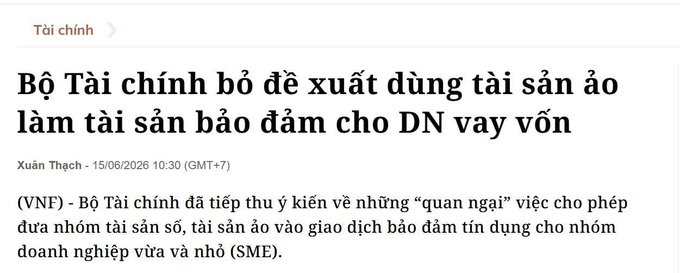 The focus of this image is a screenshot from an article posted by someone named "Tai chính" with an email address ( BTC, Crypto). The image itself does not provide any additional information about its contents or context. However, it can be inferred that the person who posted the article might have some connection to the Bitcoin community or cryptocurrency exchanges as they were referred to as a " crypto-bitcoin" user.