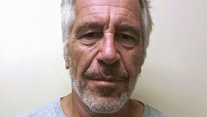 A close-up portrait shows an older man with gray hair and a salt-and-pepper beard wearing a gray shirt against a plain wall. The image appears to be a meme expressing confusion or bewilderment, fitting the post's bewilderment about what happened in the 5-year and 10-year treasury timeline discussion.