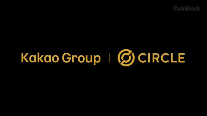 A CoinDesk graphic displays the "Kakao Group" and "CIRCLE" logos side by side, illustrating the new partnership between the South Korean tech giant and the USDC stablecoin issuer to develop a Korean Won stablecoin and blockchain payment infrastructure in South Korea.