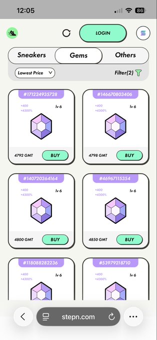 The image shows a phone screen displaying a list of items for sale, including various gemstones such as diamonds, rubies, sapphires, and emeralds. The screen also has a shopping cart feature that allows users to add or remove items from their selection. The text on the screen reads "今日でテスターの応募締切( ƒᴗơơơơơơơơơơơơơơơơơơơơơơơơơơơơơơơ