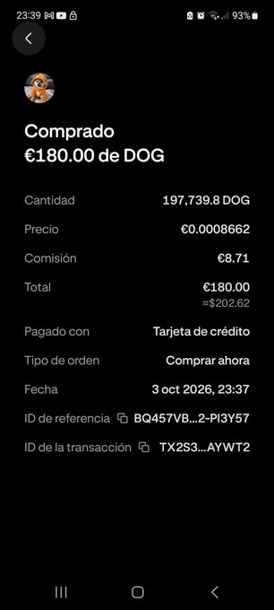 A mobile phone screenshot of a transaction showing 'Comprado €180.00 de DOG', dated '3 oct 2026, 23:37', paid with a 'Tarjeta de crédito'.