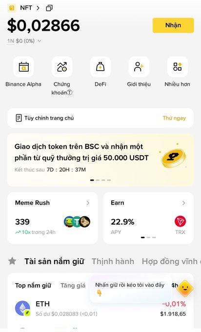 Binance mobile app interface in Vietnamese showing an NFT price of $0.02866, menu options like 'Binance Alpha' and 'DeFi', and a promotion to 'Trade tokens on BSC and receive a share of the 50,000 USDT prize pool' ending in 7 days.