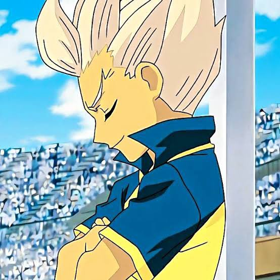 An anime character with spiky blonde Super Saiyan hair, dressed in a blue and yellow outfit, stands contemplatively with arms crossed while looking out over a stadium. The image's theme of strategic patience and calculated moves parallels the post's description of a layered DeFi strategy—supplying ETH, borrowing USDT, depositing into Lighter LLP, and hedging with a short position to earn $300–$500 daily.