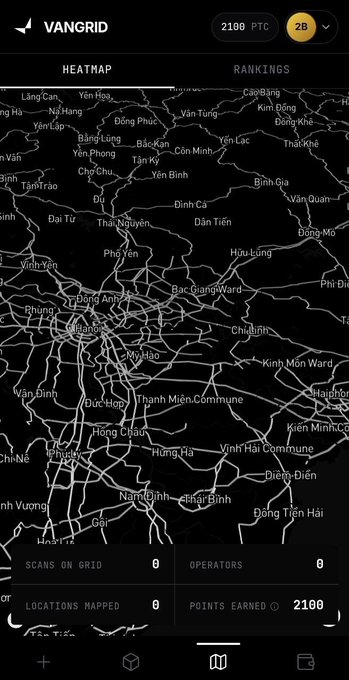 A screenshot of the Vangrid app showing a black-and-white heatmap of Hanoi with 2100 points earned and 0 scans on grid.