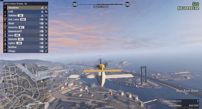 A screenshot from GTA Online showing a yellow plane flying over a coastal city with a bridge, displaying a public player list, $3,122,331,322 in-game money, and $22,500 total earned.