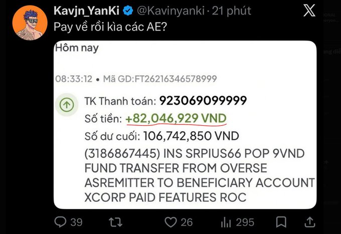A Twitter/X screenshot from user 'Kavjn_YanKi @Kavinyanki' showing a banking transaction with the message 'Pay về rồi kia các AE?', displaying a transfer of +82,046,929 VND with the description 'INS SRPIUS66 POP 9VND FUND TRANSFER FROM OVERSE ASREMITTER TO BENEFICIARY ACCOUNT XCORP PAID FEATURES ROC'.